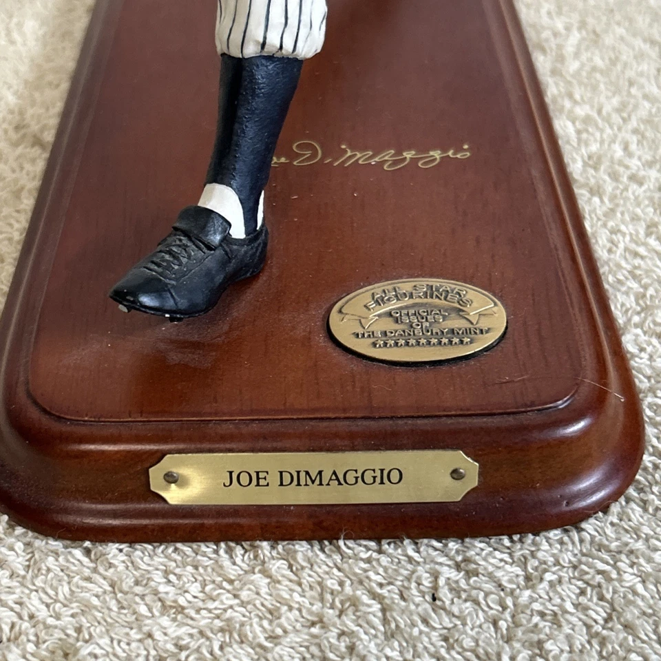 Joe DiMaggio Yankees 2001 8" Danbury estatua como nueva con base - gran pieza de exhibición Foto 3 de 4