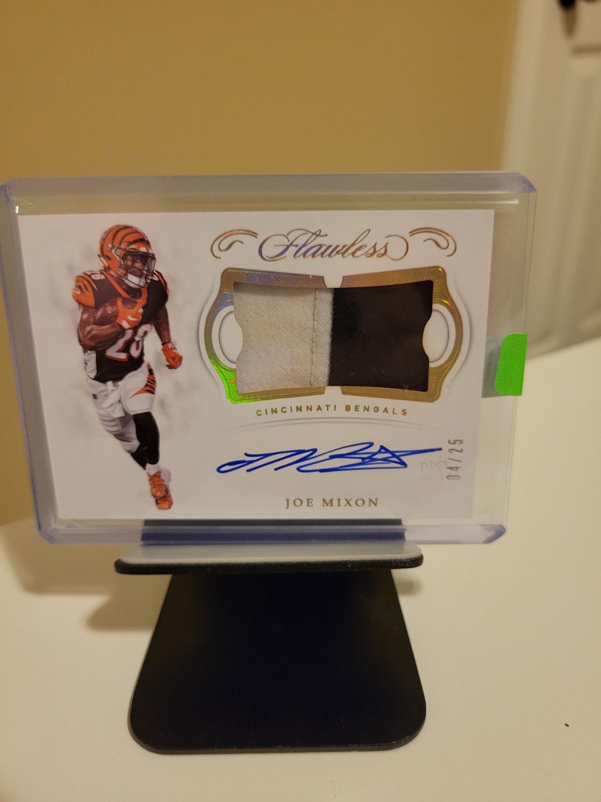 Joe Mixon Panini Flawless Rookie Patch Autograph #RPJM Base