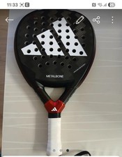 PALA DE PADEL ADIDAS METALBONE 19424911practicamente nueva