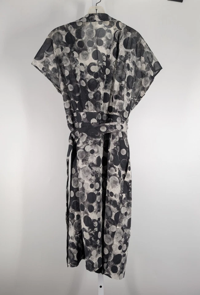 Vestido envolvente Akris Punto algodón arte estampado de puntos geométricos negro blanco Suiza OS Foto 3 de 4