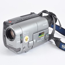 Sony CCD-TRV21 Handycam Video8 Camcorder TESTED Works Plays Tapes 1996 