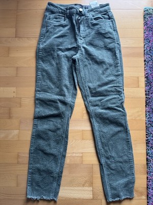 Cordhose von Vero Moda, grün, Gr. 26/32