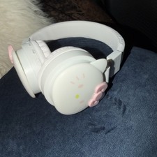 ⭐️⭐️Kids “Hello Kitty” Headphones !