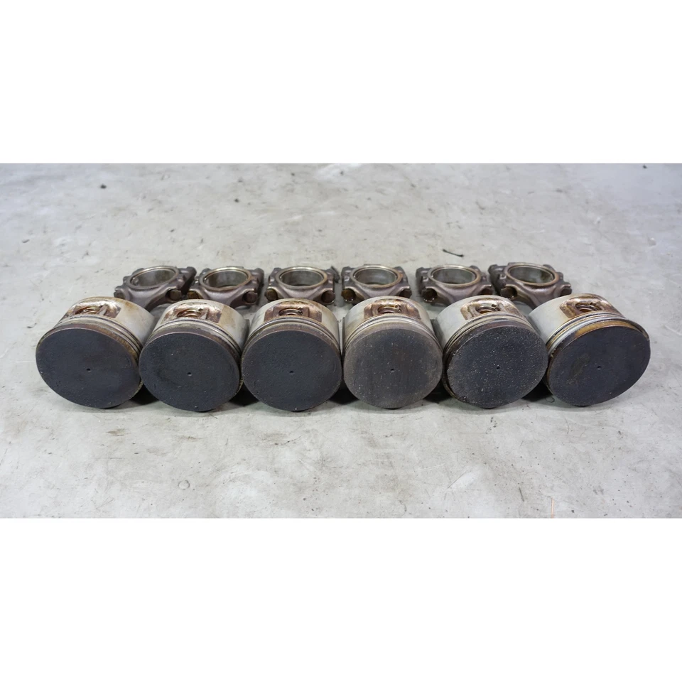 1978-1979 BMW E23 733i E24 633CSi M30 3.2 Piston and Connecting Rod Set of 6 OEM - Image 2 of 4