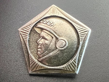 Vintage Soviet Yuri Gagarin Space Pin USSR Cosmonaut Badge Collectible