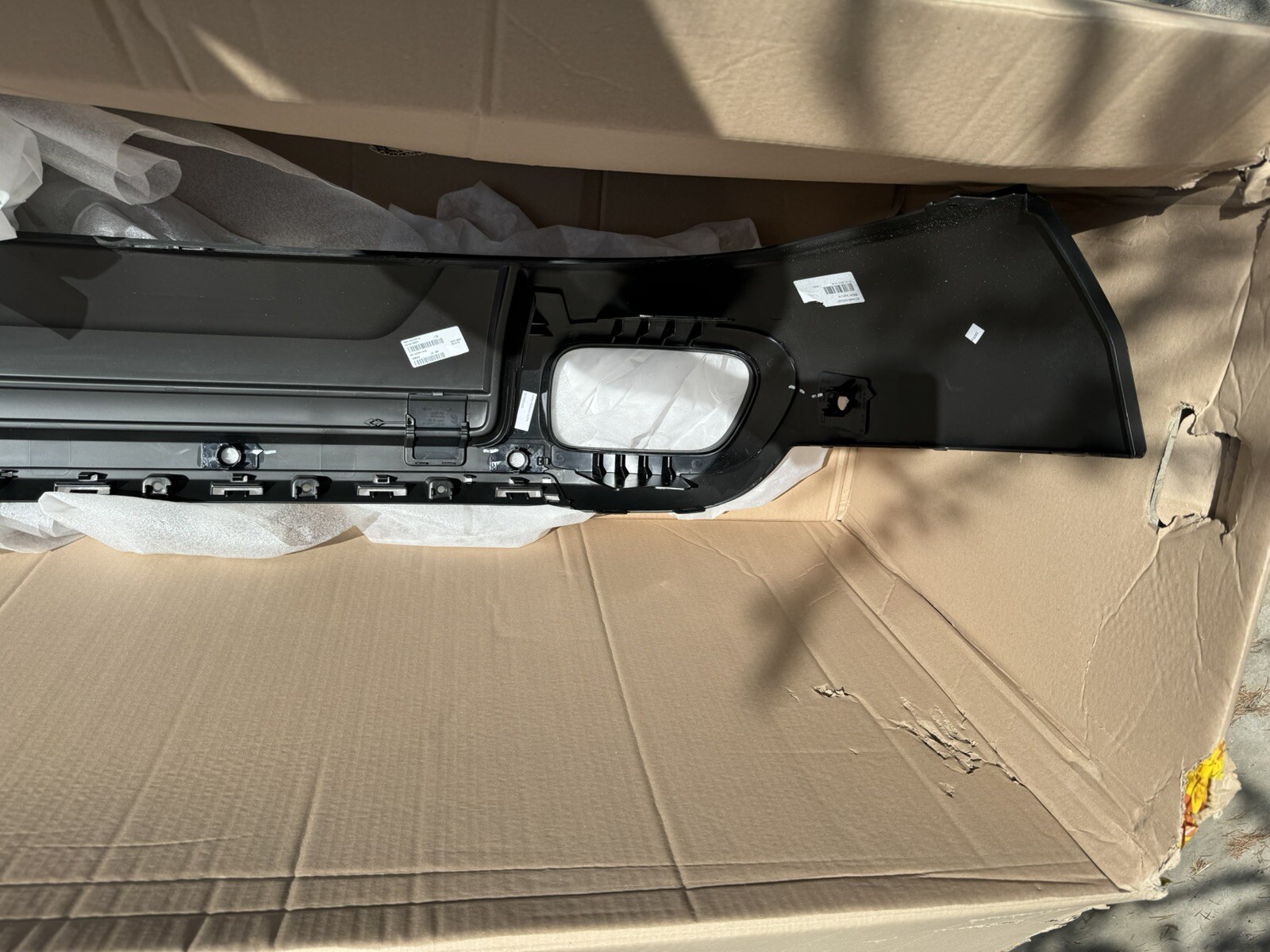 Rolls-Royce Cullinan Rear Bumper Cover Diffuser Valance 51127448712