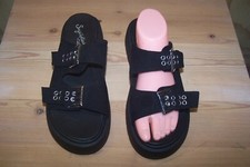 NEW Seychelles Zoey Black DBL Adjustable Buckle Slide On Platform Sandal Sz 9.5M