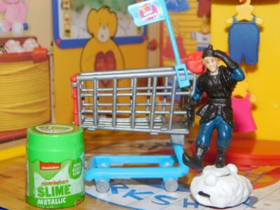 Toy Mini Brand Shopping Cart Slime & Frozen Doll fits Fisher Price Loving Family