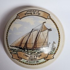 Yacht AMERICA Winning Isle of Wight Cup 1851 Optimago Porcelain Paperweight VTG