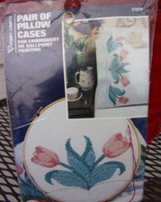 New Vogart Crafts Pair of Pillow Cases  #8703W Tulip  20.5" x 32" Craft Hobby