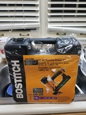 NEW Bostitch EHF1838K 18ga Engineered Hardwood Flooring Crown Stapler 1"- 1.5"