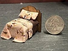 Dollhouse Miniature Bed Birds B 1:48 Quarter inch scale 1/4 F175 Dollys Gallery