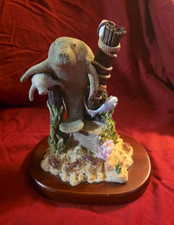 Walrus Resin Figurine Sculpture with Wooden Base Decorative Animal Figurine