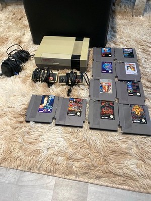 Nintendo NES Konsole - Grau, PAL, Inkl. Spiele Und Controller