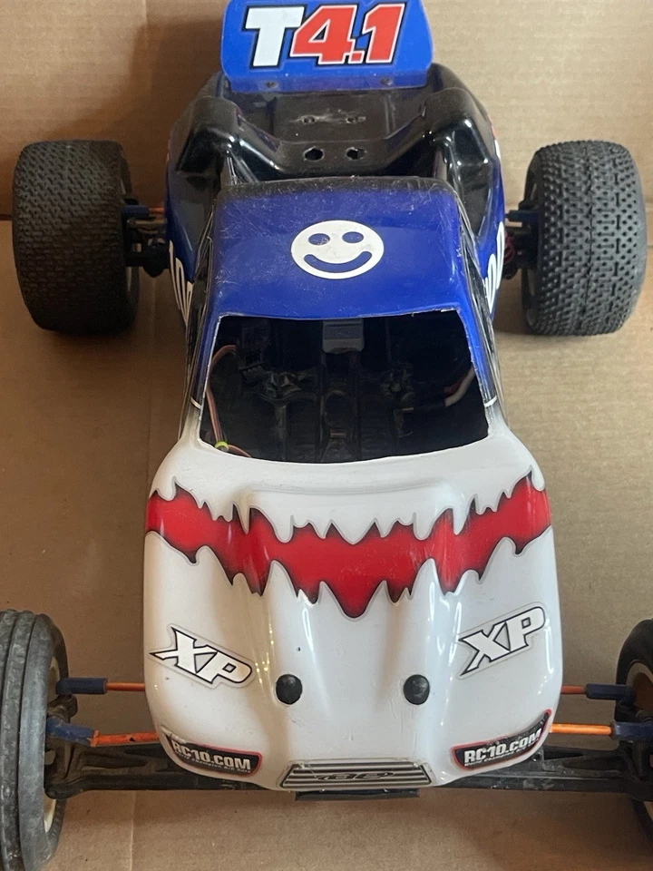 team associated rc10 t4 - Image 3 of 4