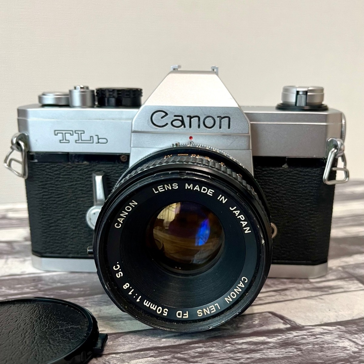 キャノン Canon FTb シルバー & FD 50mm F1.8 #27 キャノン Canon FTb シルバー & FD 50mm F1.8 フィルム - メルカリ