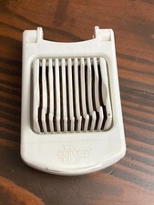 The Pampered Chef Egg Slicer Plus White Stainless Steel Wire Made in USA