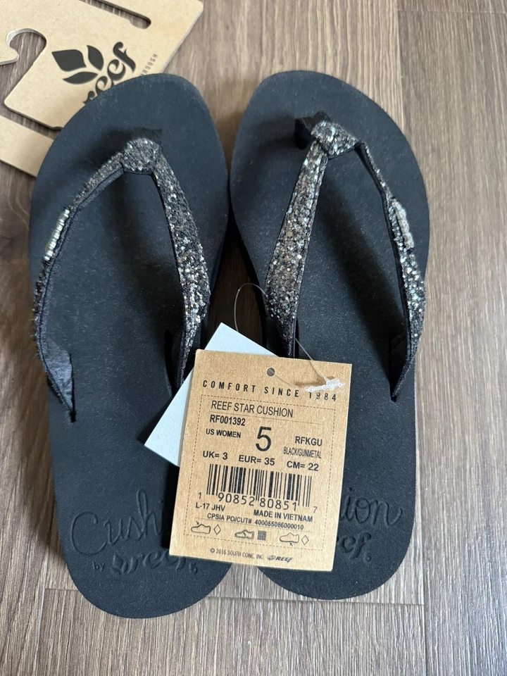 Sandalias chanclas Reef Star Cushion atrevidas para mujer negras brillantes talla 5  Foto 4 de 4