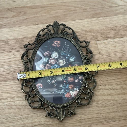 Vintage Brass Oval Ornate Convex Flowers roses Picture Frame Made In Italy - Picture 3 of 9