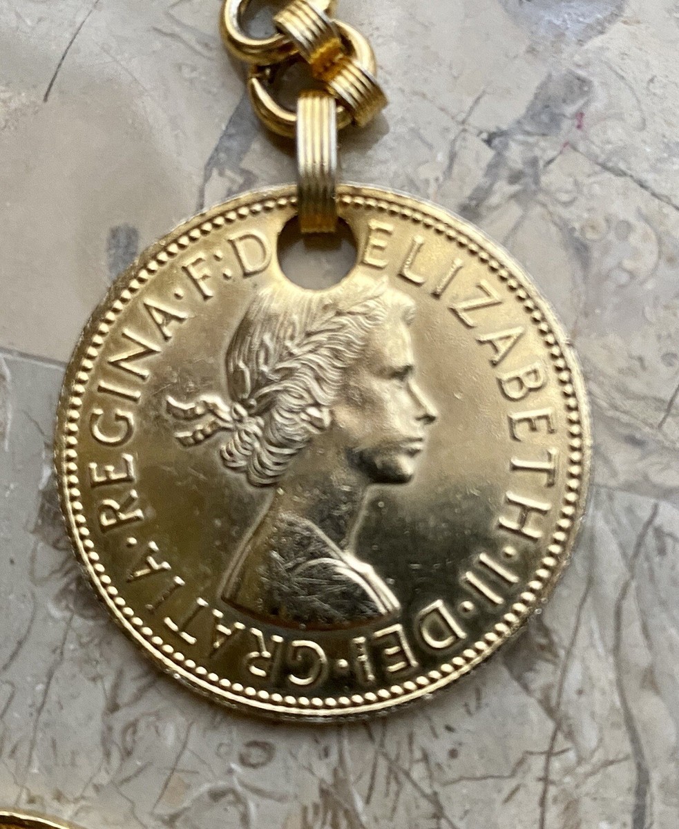 Vintage Queen Regina Elizabeth II Coin 1967 Gold Tone Chain  display picture 3