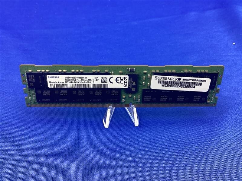 M393AAG40M32-CAE SAMSUNG 128GB (1X128GB) 2S2Rx4 PC4-3200A MEMORY