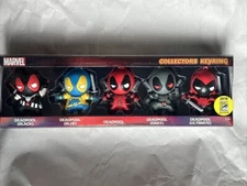 SDCC 2016 EXCLUSIVE DEADPOOL 3D Foam KEYRING 5 Piece Set Monogram International