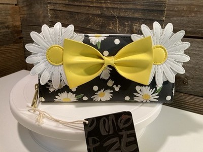 Loungefly Disney Minnie  Mouse Daisies Ears Zip Around Wallet Yellow Bow Daisy