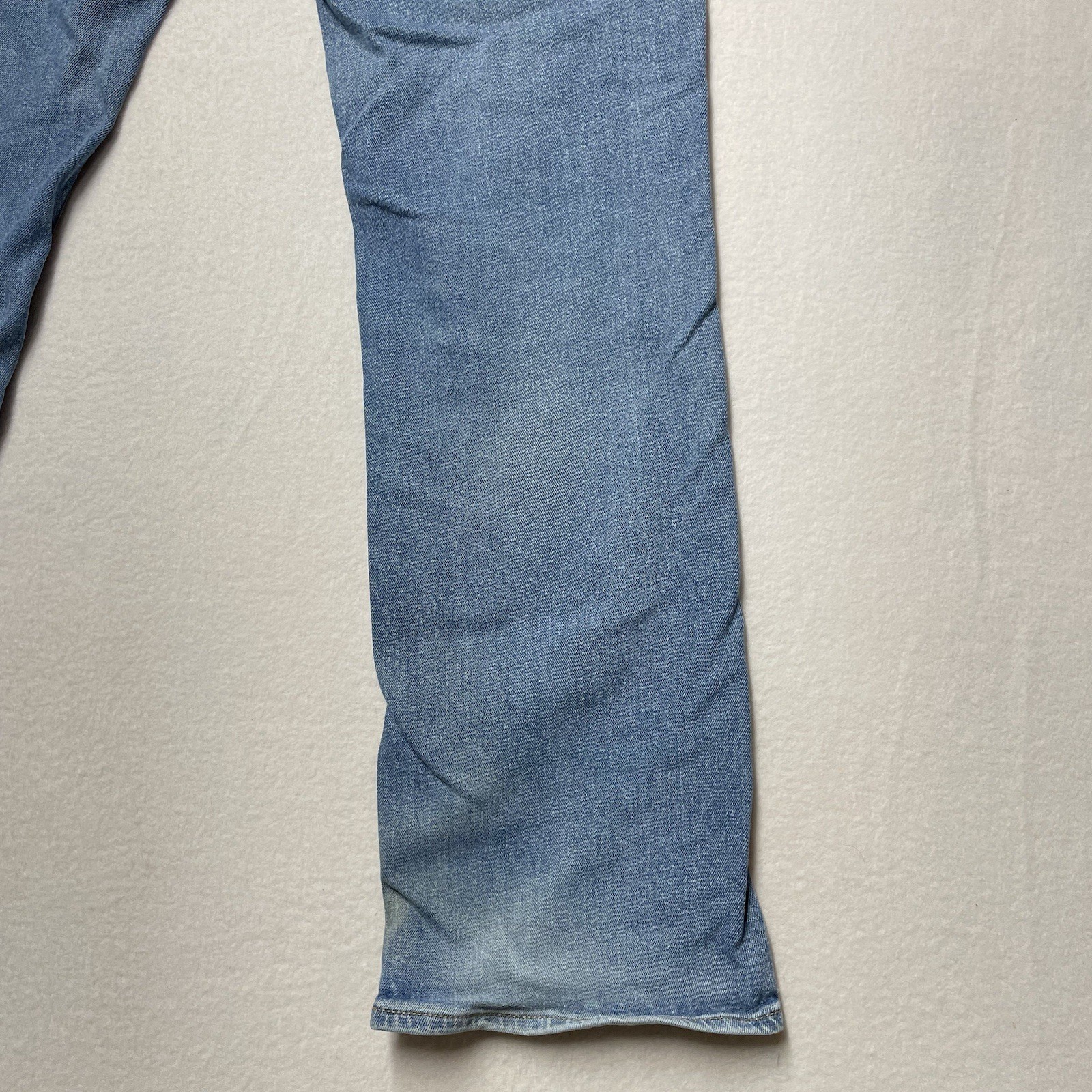 Old Navy Denim Blue Jeans Mens Size 34x34 Bootcut Leg Zip Up Button Closure