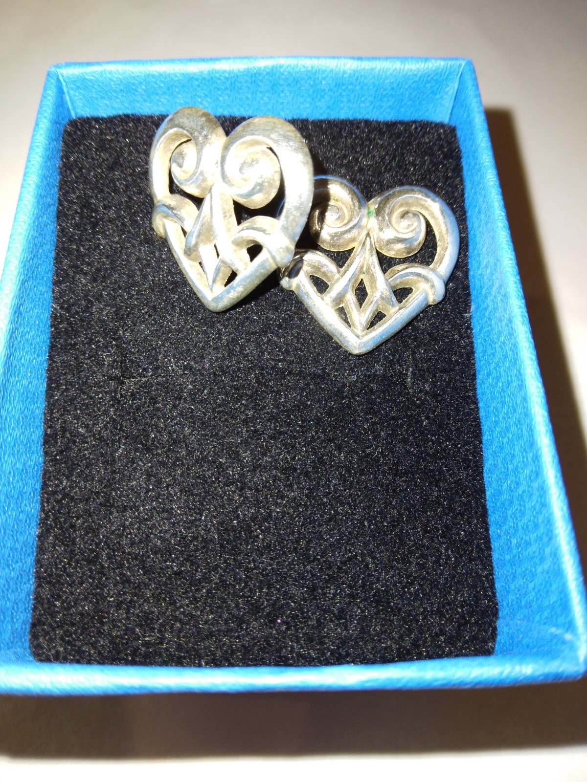 BRIGHTON Scrollwork Heart Post Earrings - image 4