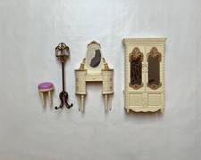 Bratz World Yasmin's House Room furniture set vanity closet playset 2008 Yasmin