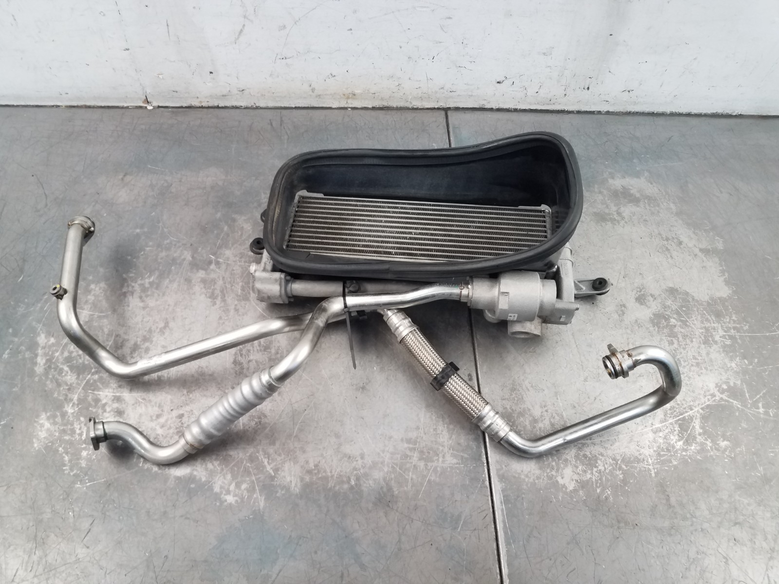 Lamborghini Huracan EVO Spyder 2020 Left Oil cooler