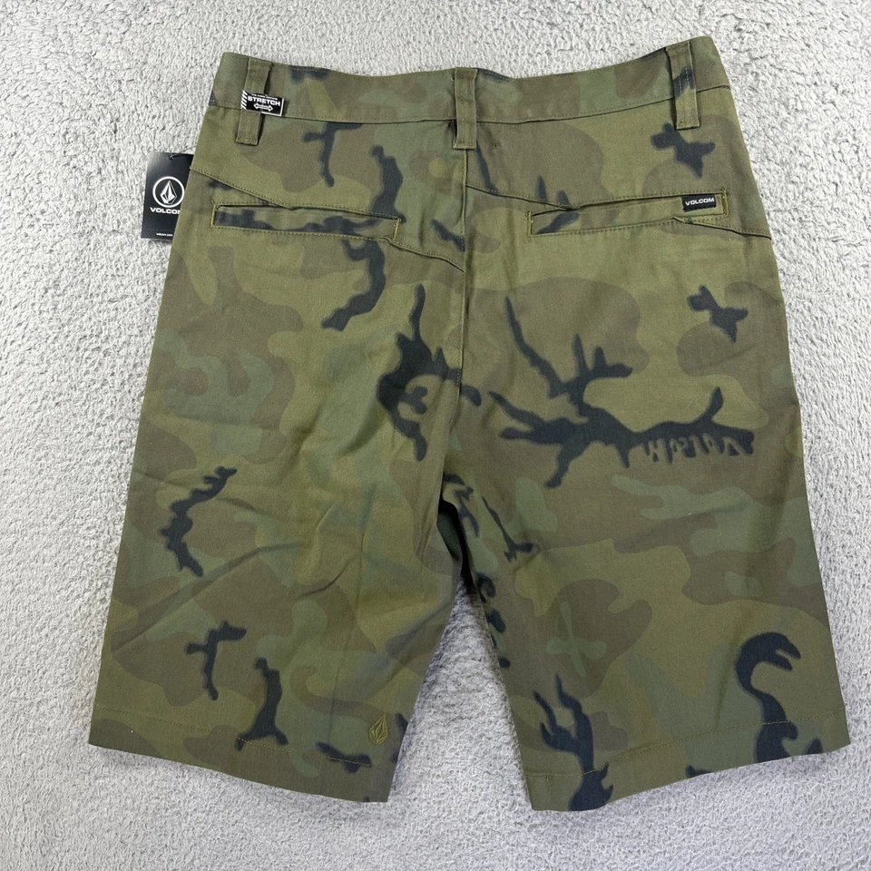 Pantalones Cortos Volcom Para Hombres 30 Verde Camuflaje Chino Vmonty Elastizados 22 Patín Militar NUEVO Foto 2 de 4