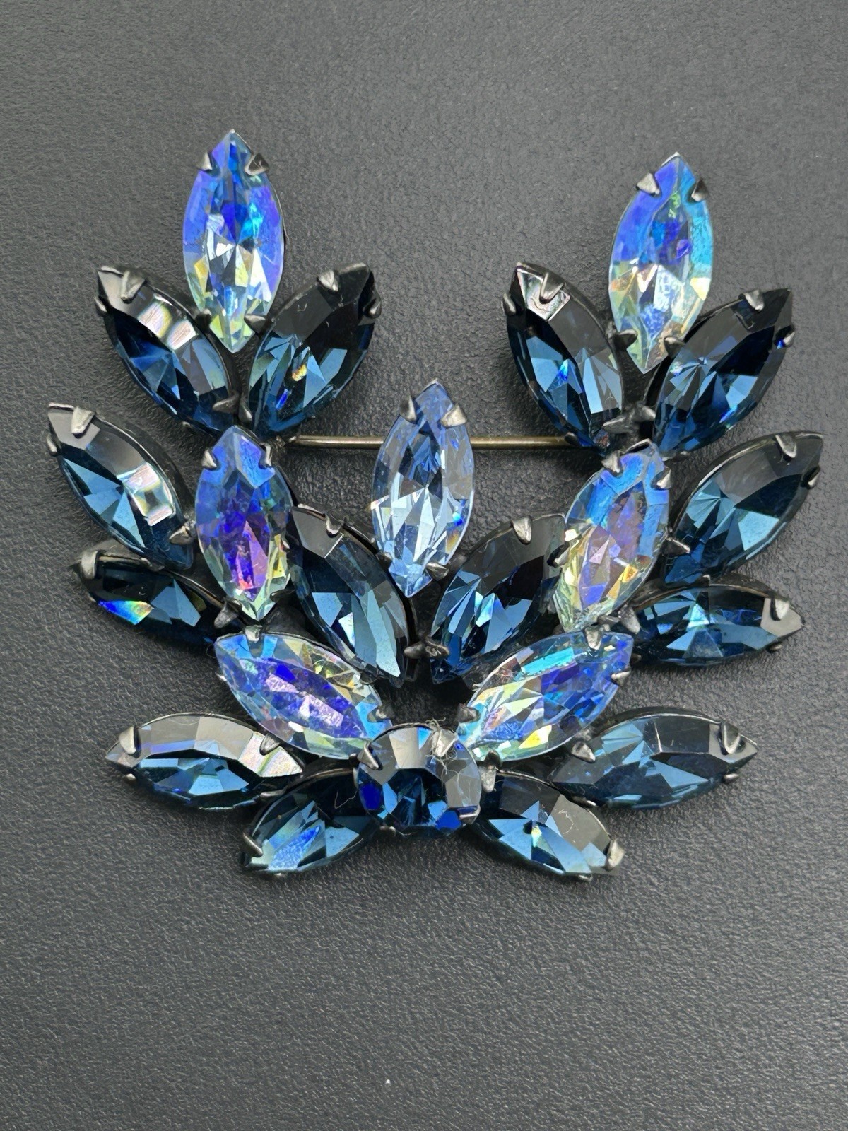 Possible Unsigned Regency Blue Prong Set Navette … - image 8