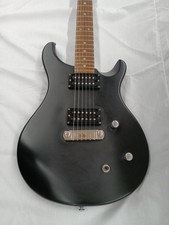 Chitarra elettrica satinata PRS SE STANDARD