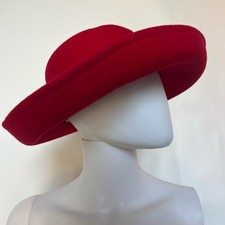 StreetSmart by Betmar Red Wool Felt Fedora Hat Size 22" Made in USA