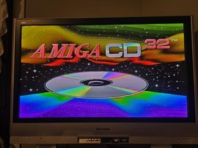 Commodore Amiga CD32 Gaming Console + TVI Modem Remote, Controller  WORKS!