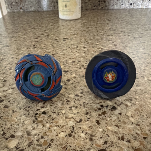 Hasbro Beyblade Tornado Lacerta and Tornado Pegasus