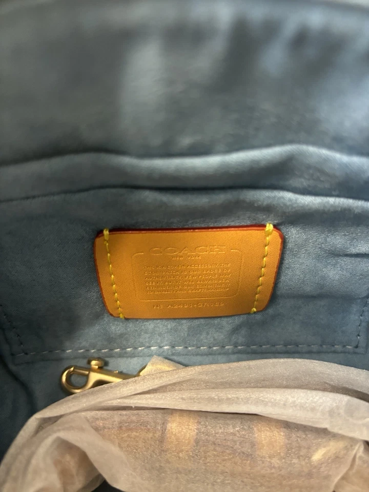 Bolso Bandolera Coach Mini Rowan Limitado Nuevo con Etiquetas en Denim Signature, sin encanto alegre Foto 3 de 4