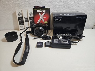 Panasonic LUMIX DMC-FZ10PP-K Digital Camera Black LEICA Lense With