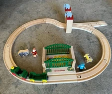 32913 Brio Wooden Train Curious George Zoo Set! Thomas! RARE!