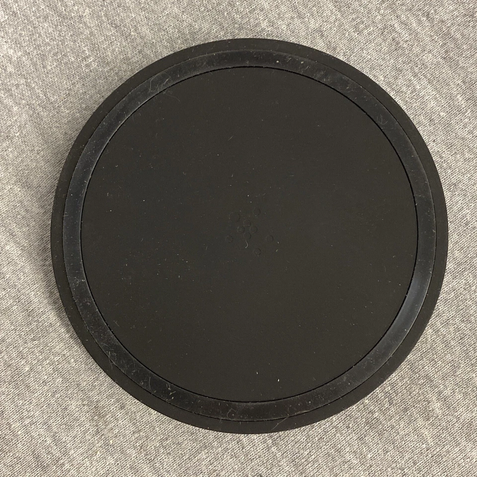 Almohadilla de carga inalámbrica redonda Belkin Boost Up 7,5 W iQ para iPhone F7U054 Foto 2 de 4