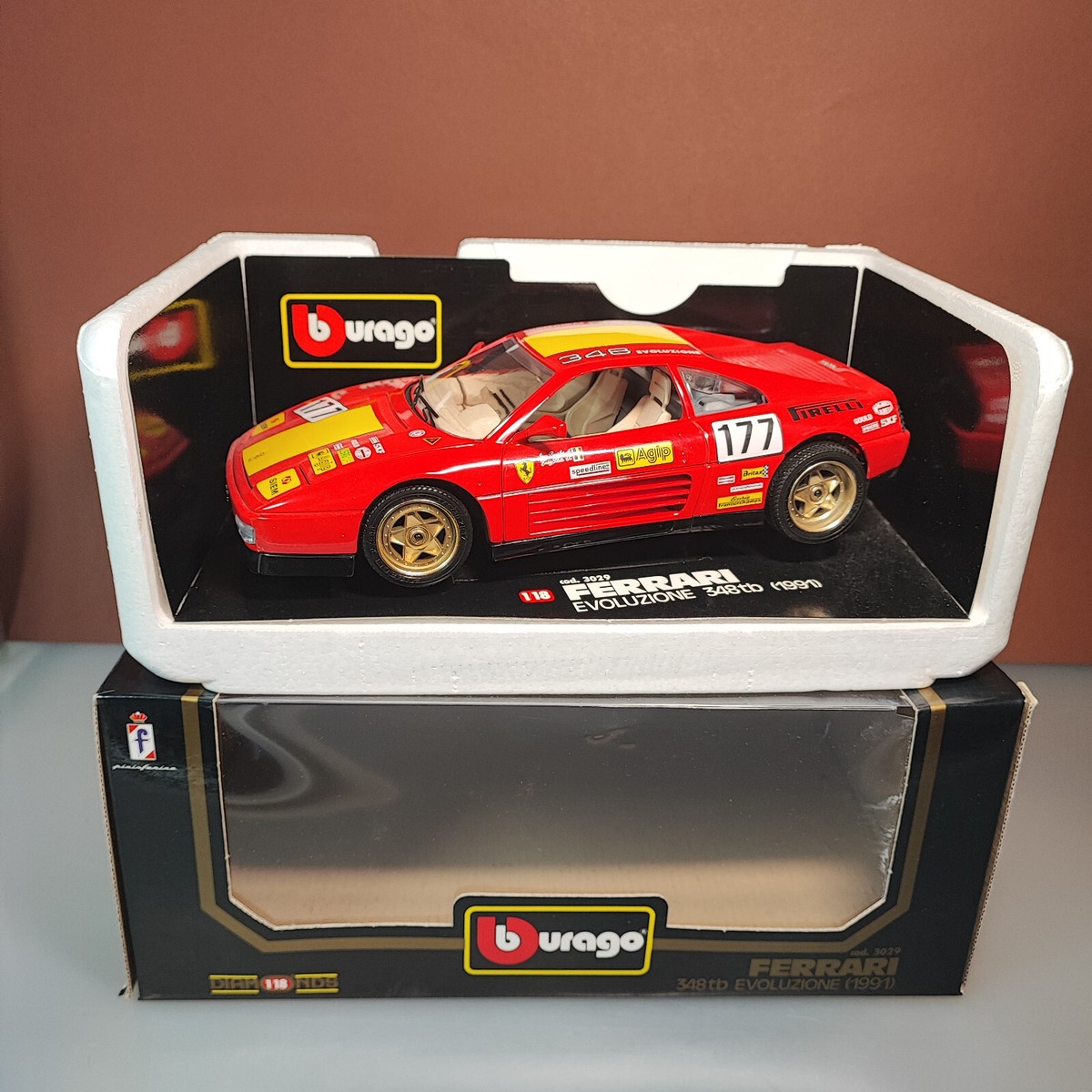 1:18 Bburago 1991 Ferrari 348tb Evoluzione red Modellauto