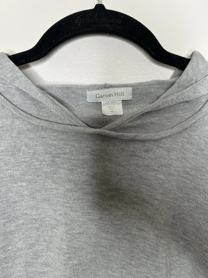 Garnet Hill Women's Gray Long Sleeve Hooded Pullover Silk Blend Size Medium - Image 2 of 4