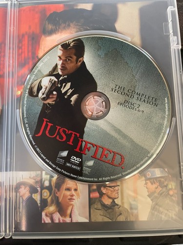 Justified: The Complete Second Season (DVD, 2012, 3-Disc Set) - Picture 5 of 11