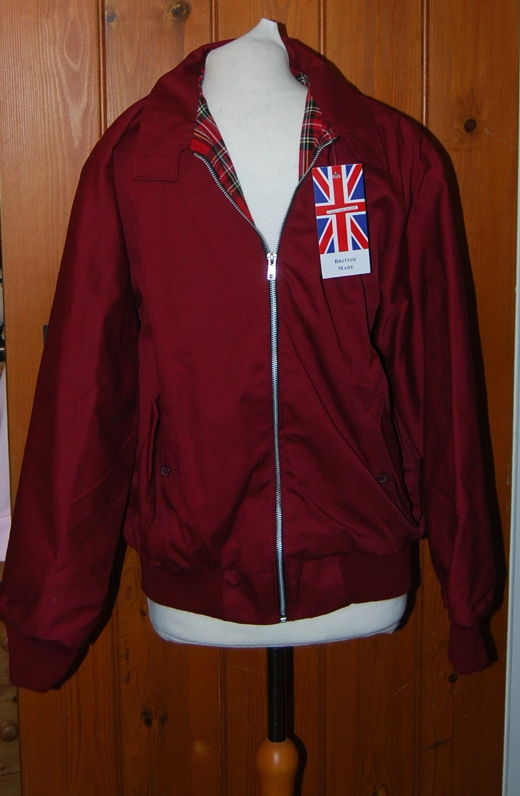 BNWT, Men's, British, Red, Light, Jacket, Windbreaker, size M