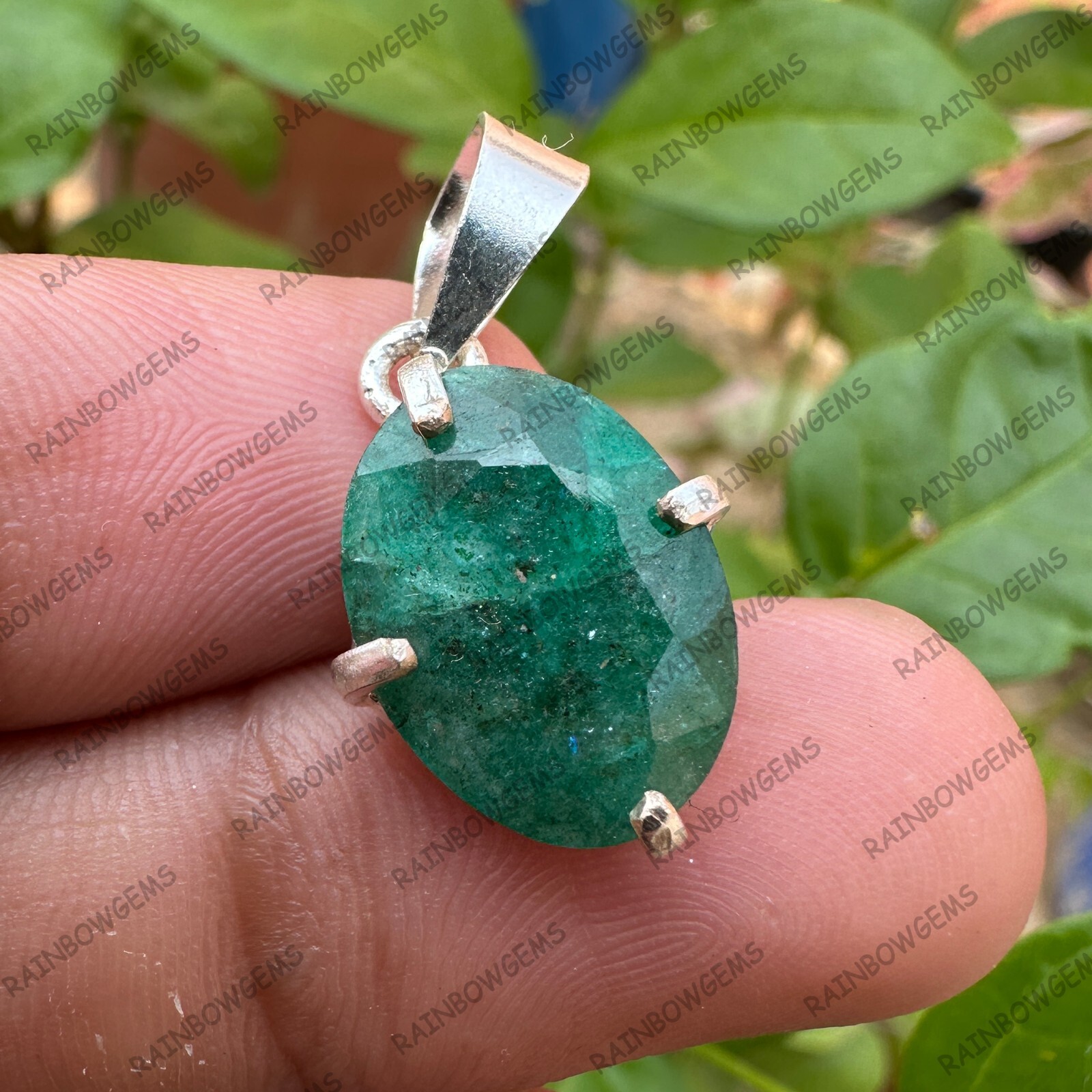 Certified Natural Green Emerald 12.70 Ct Loose Gemstone Pendant 925 Silver
