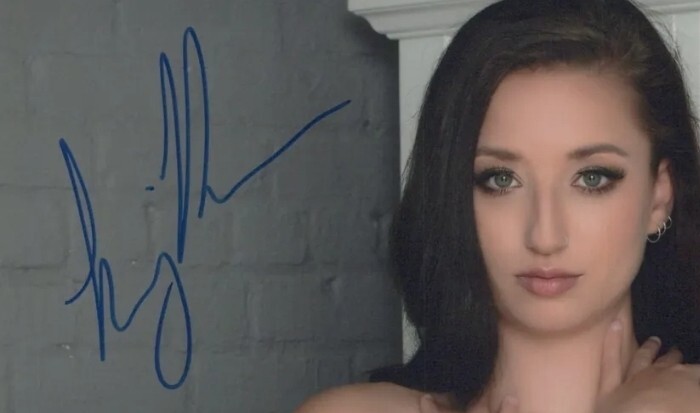 ""Beyond Sexy"" - ""KENZIE ROSE"" - 'Signature Model' - Signed 8x10