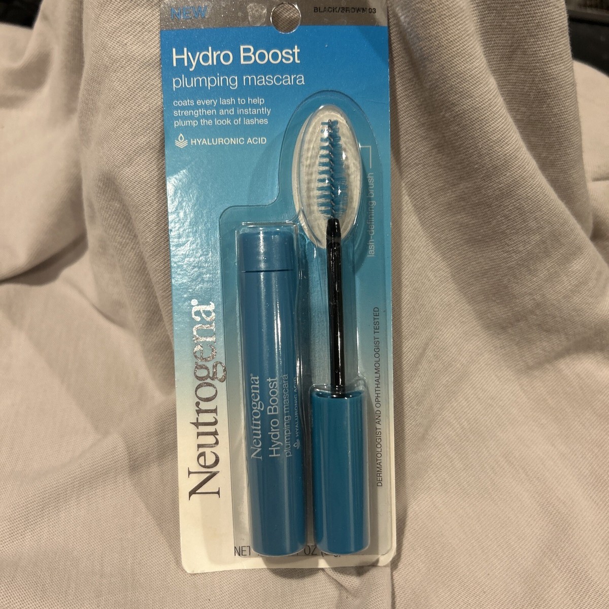 Neutrogena Hydro Boost Plumping Mascara — 03 Black/Brown 0.21 oz product package
