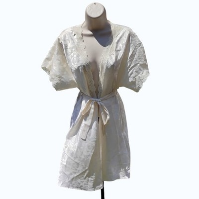Vintage Cinema Etoile Satin Lace Robe Petite O/S Ivory Rose Jacquard Kimono Read