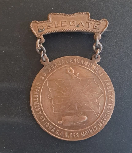 1902 GAR Delegate Badge Iowa Encampment Des Moines IA Civil War Medal Cornhusker
